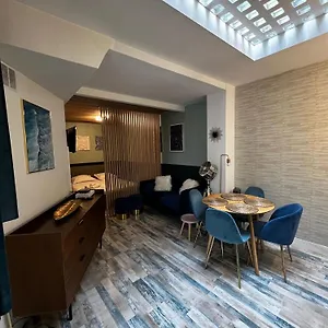 Apartamento Joli 2 Pieces Proche Marais, París